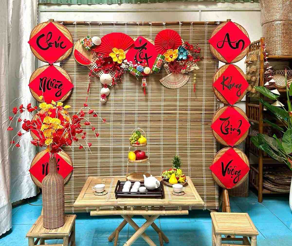 Background phông nền với mẹt tre kèm phụ kiện Tết