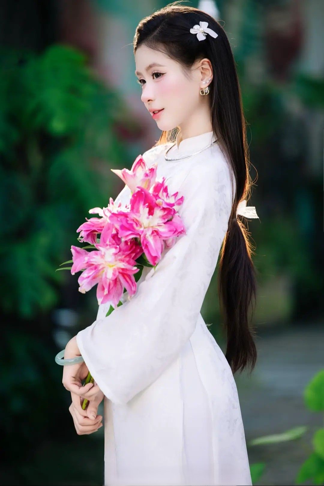 Những bức ảnh chụp góc nghiêng luôn mang đến sự cuốn hút đặc biệt
