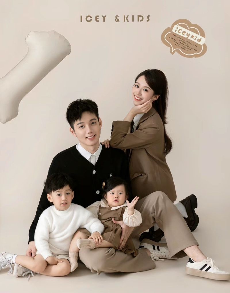 Concept chụp ảnh gia đình phong cách Hàn Quốc