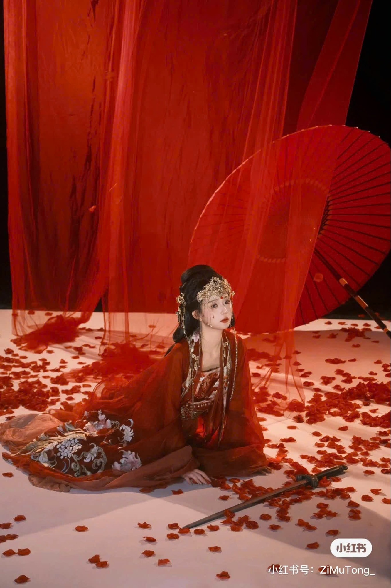 Concept cổ trang buồn