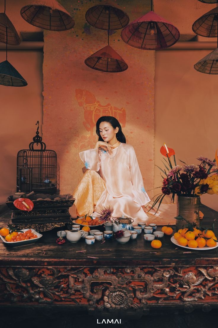 Chụp ảnh trung thu với mâm ngũ quả