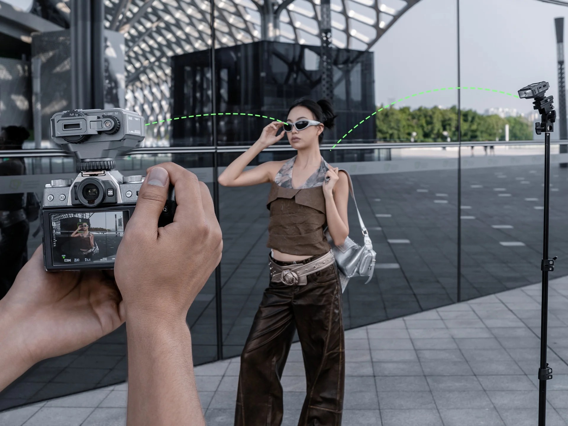 Đèn Flash Viltrox Spark Z3 - Fujifilm - Gray chiếu sáng mọi góc hình