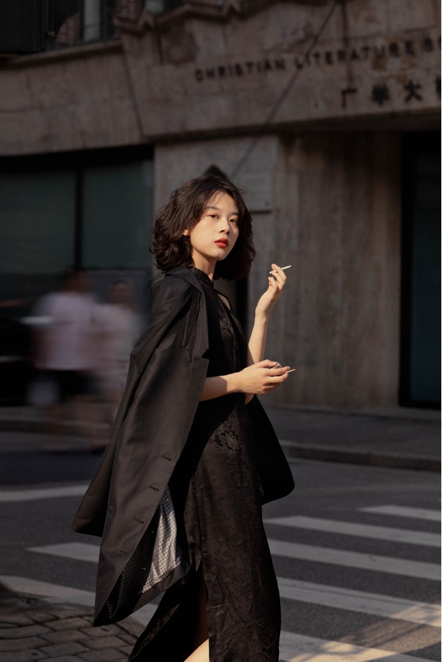 Bức ảnh sang - xịn - chuẩn vibe fashionista