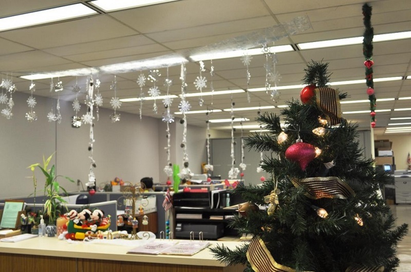 Bỏ túi ý tưởng trang trí noel văn phòng mới nhất