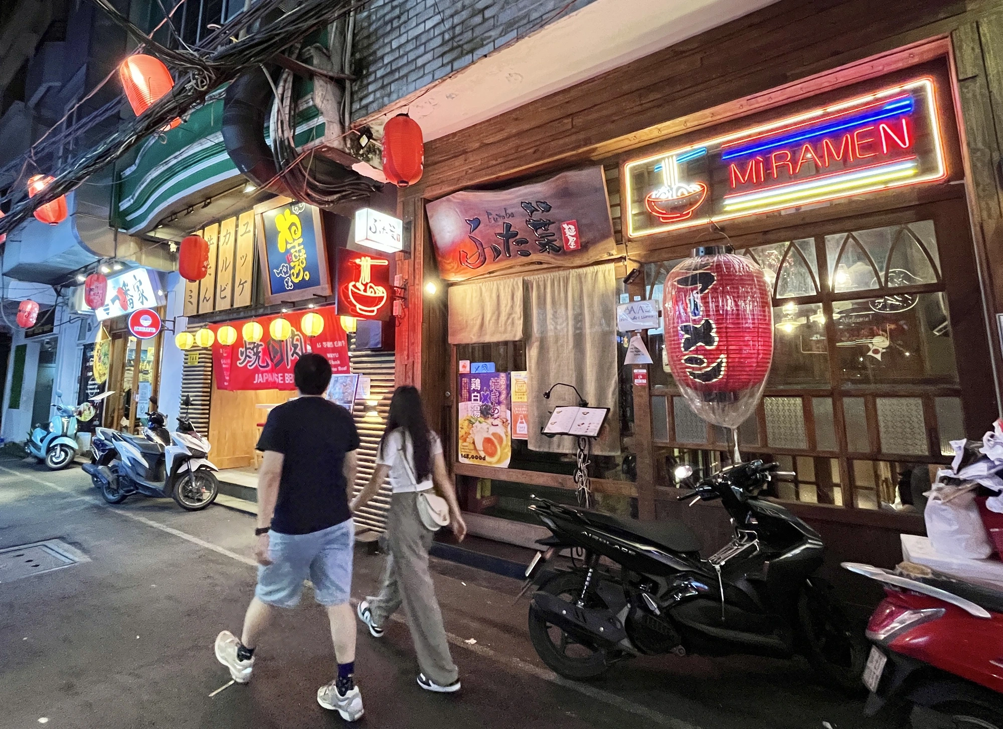 Chỗ chụp hình đẹp ở TP. HCM mang hơi thở Nhật Bản