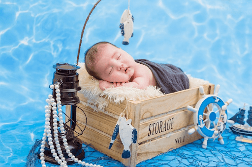 Concept thủy thủ nhỏ chụp ảnh newborn