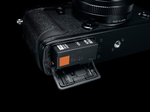 Lưu ý khi sạc pin máy ảnh Fujifilm