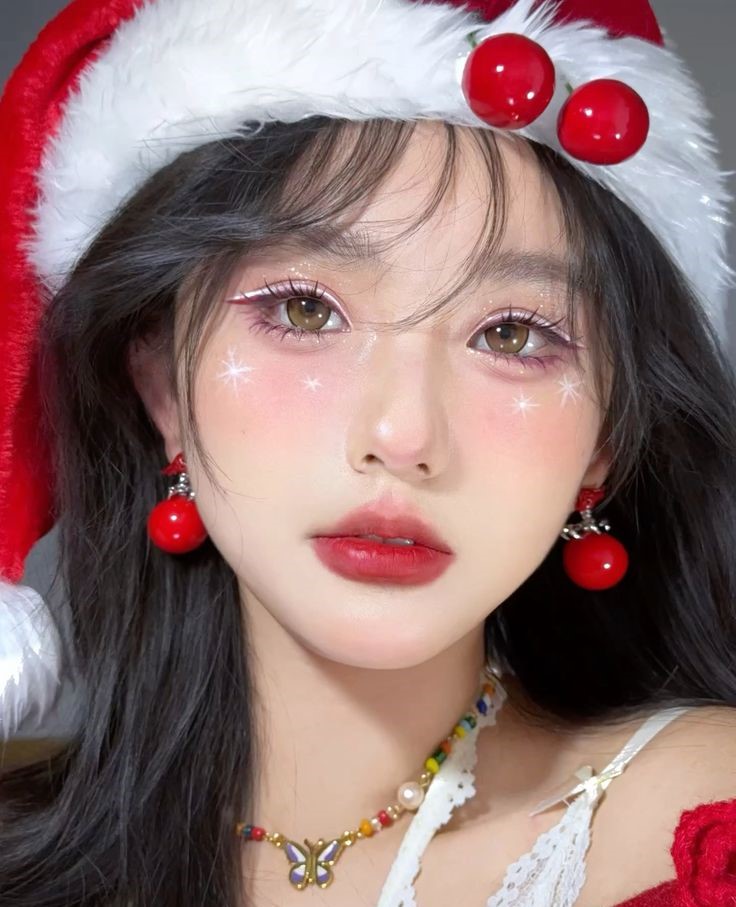 Makeup giáng sinh phong cách “Santa Baby” ngọt ngào