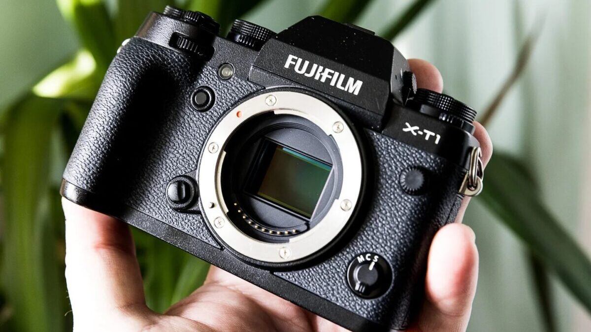 Máy ảnh digital và tất tần tật những điều cần biết