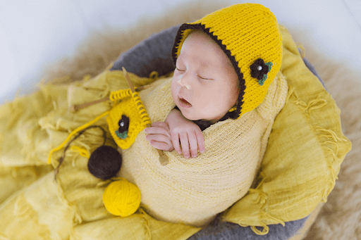 Tự chụp ảnh newborn cho bé tại nhà