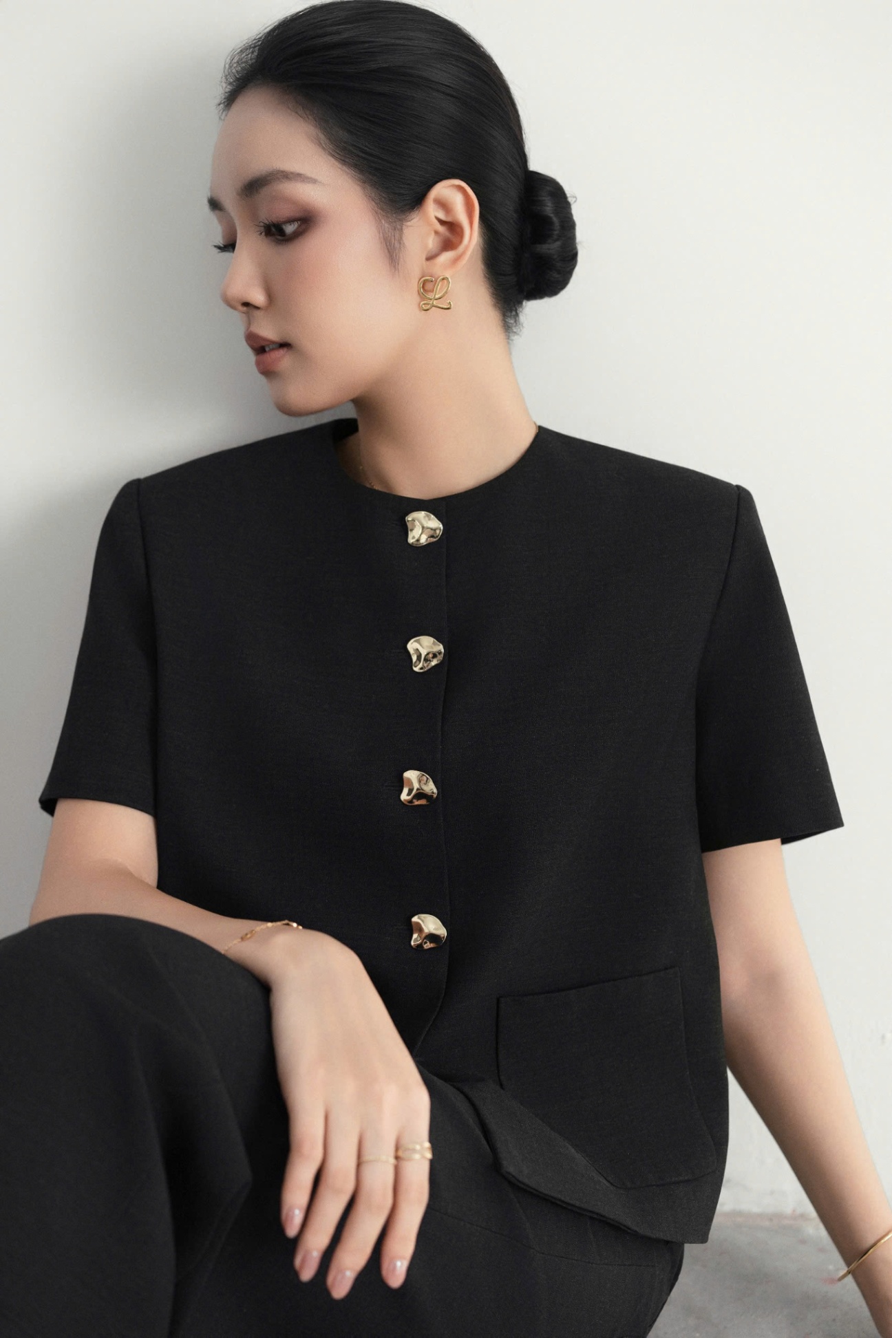 A589 - Áo cộc tay cổ tròn