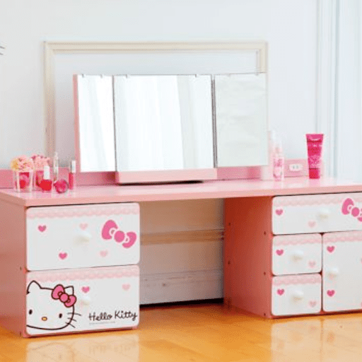 Bàn trang điểm Hello Kitty dành cho diện tích rộng