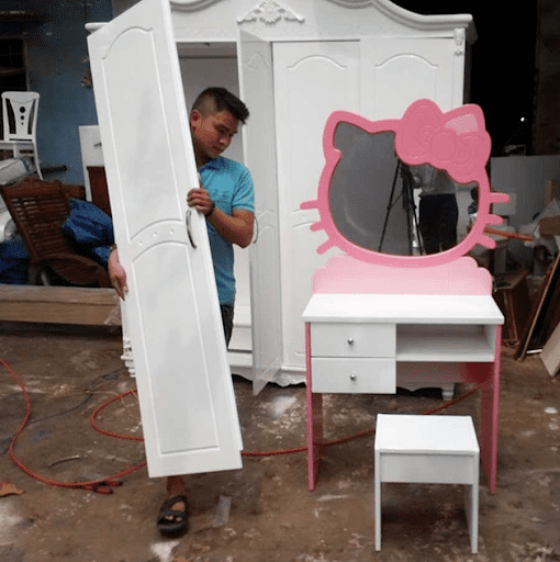 Bàn trang điểm Hello Kitty giá rẻ, gỗ tốt