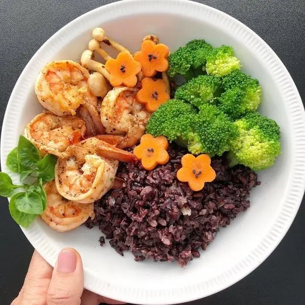 Thực đơn ăn uống lành mạnh cho người bận rộn chỉ trong 10 phút