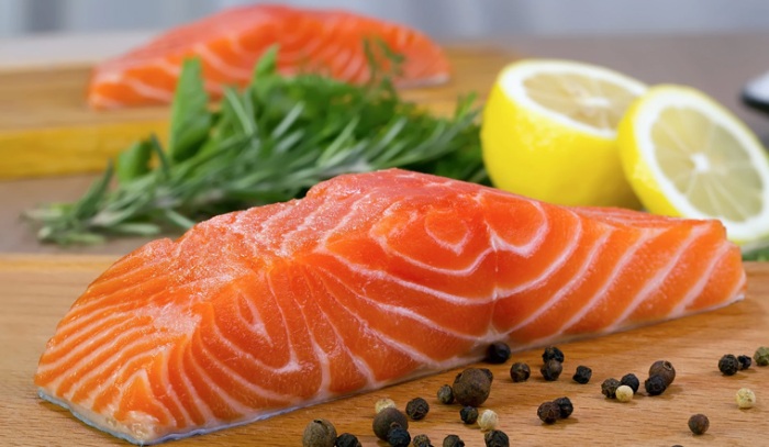 cá hồi - thực phẩm đông lạnh được ưa chuộng