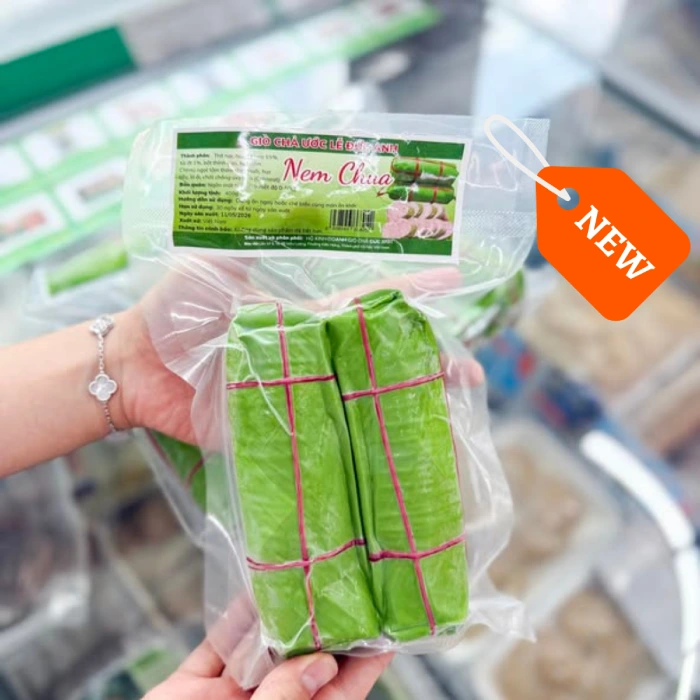 Lựa chọn sản phẩm có thông tin, nhãn mác rõ ràng