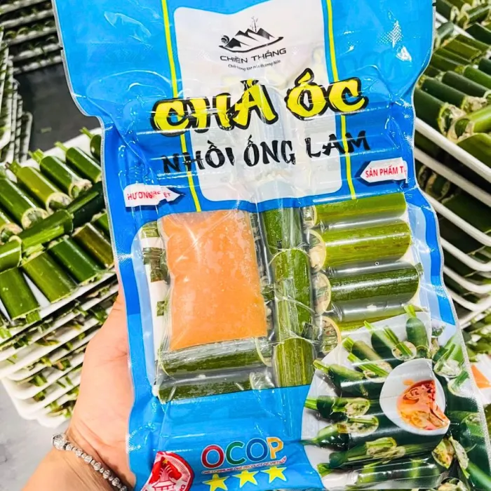 Chọn sản phẩm có tem mác rõ ràng, đầy đủ thông tin