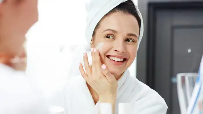 Mỹ phẩm hỗ trợ cải thiện và nuôi dưỡng làn da rõ rệt khi dùng đúng cách