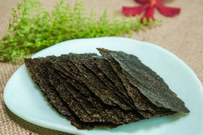 Rong biển khô ăn vặt tiện lợi
