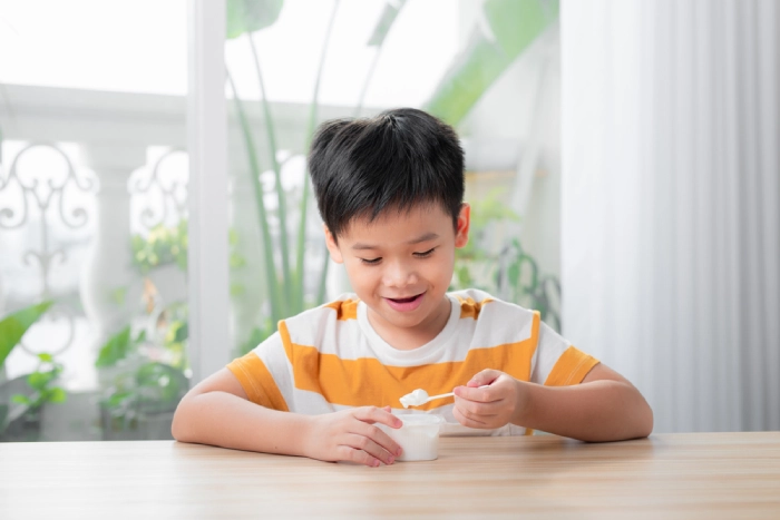 Ăn sữa chua giúp cải thiện khả năng hấp thu dinh dưỡng