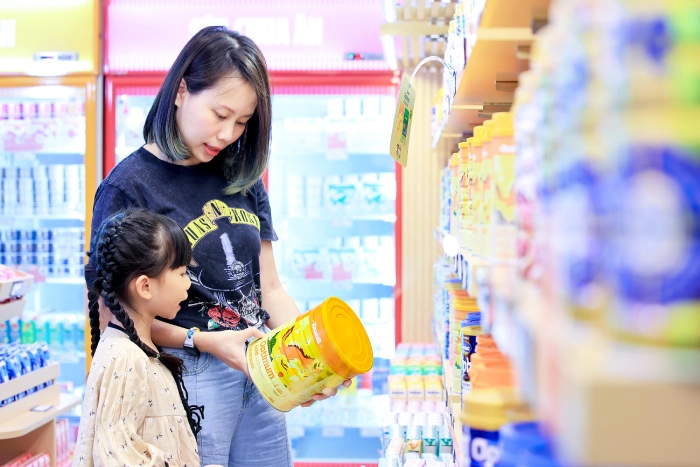 Giá sữa phụ thuộc vào nhiều yếu tố khách quan