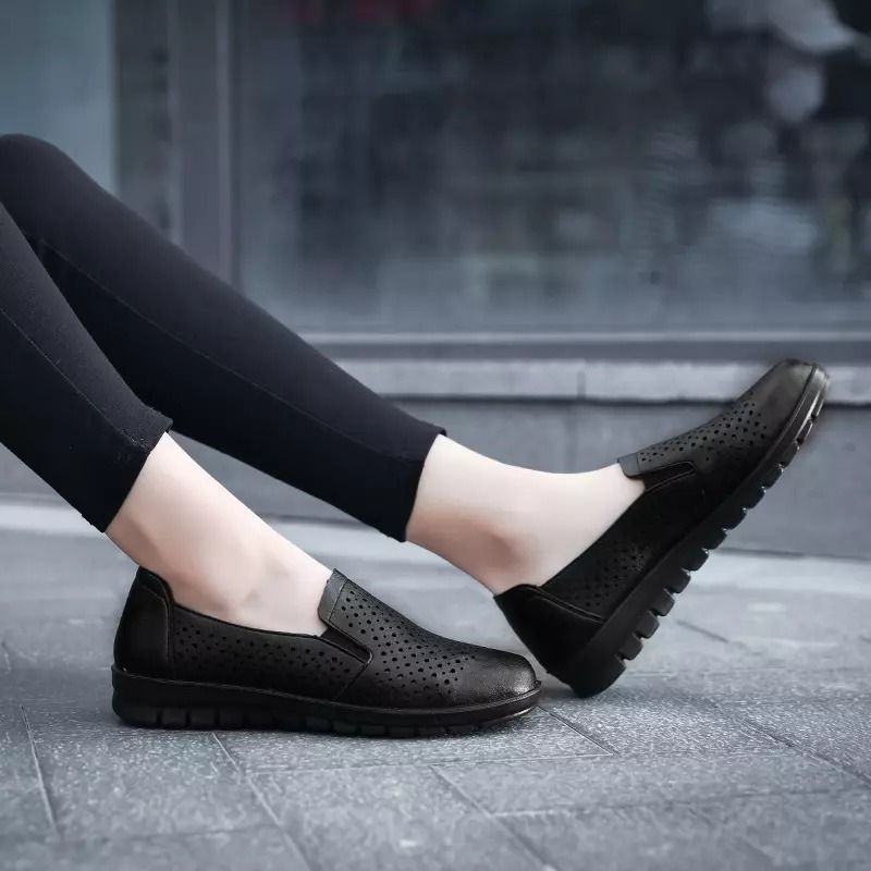 Giày da nữ đục lỗ thoáng khí, siêu êm LIG080 (Nâu vàng)