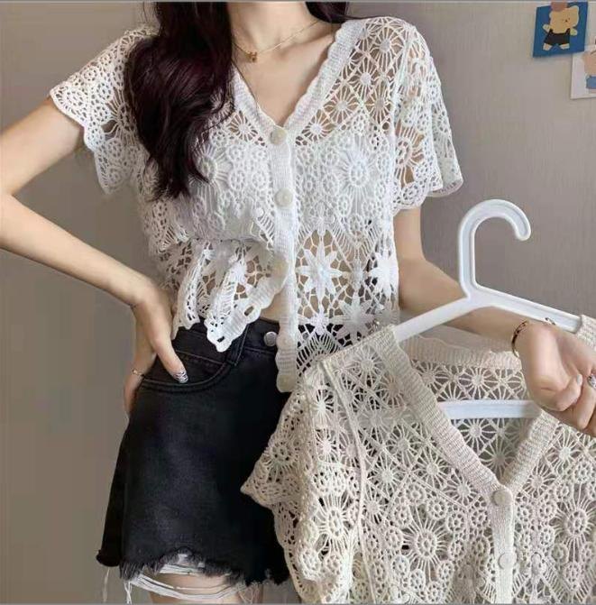 SOM009 - Áo cardigan mùa hè cộc tay đan móc rỗng, họa tiết ren trẻ trung - Trắng