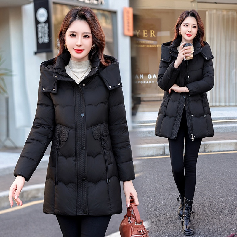 FAD006 - Áo phao nữ dáng dài có mũ tháo rời tiện lợi, khóa hình trái tim trẻ trung, thời trang thu đông - Đen