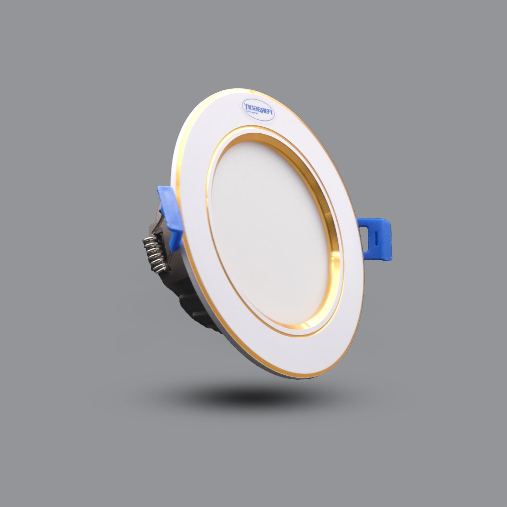 ĐÈN LED DOWNLIGHT VIỀN VÀNG 9W ÂM TRẦN ĐỔI 3 MÀU RRDE110L9/CCT