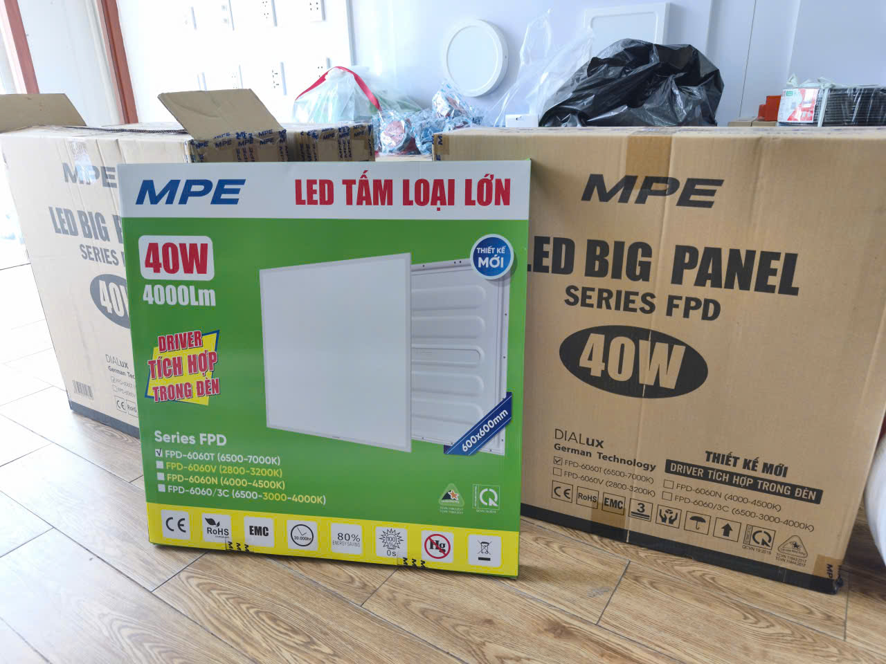 LED BIG PANEL FPD-6060 ( Đèn led MPE panel 40W, Size 600x600x35mm, 2 loại ánh sáng Trắng, Trung tính )