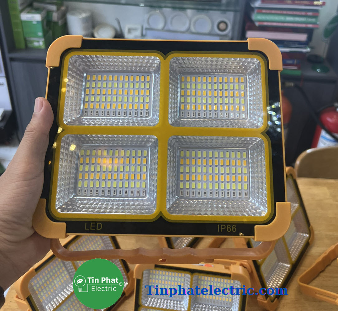 TP-12938 - Đèn năng lượng mặt trời xách tay (cầm tay) Solar Light 100W, 200W liền thể - 4 chế độ ánh sáng