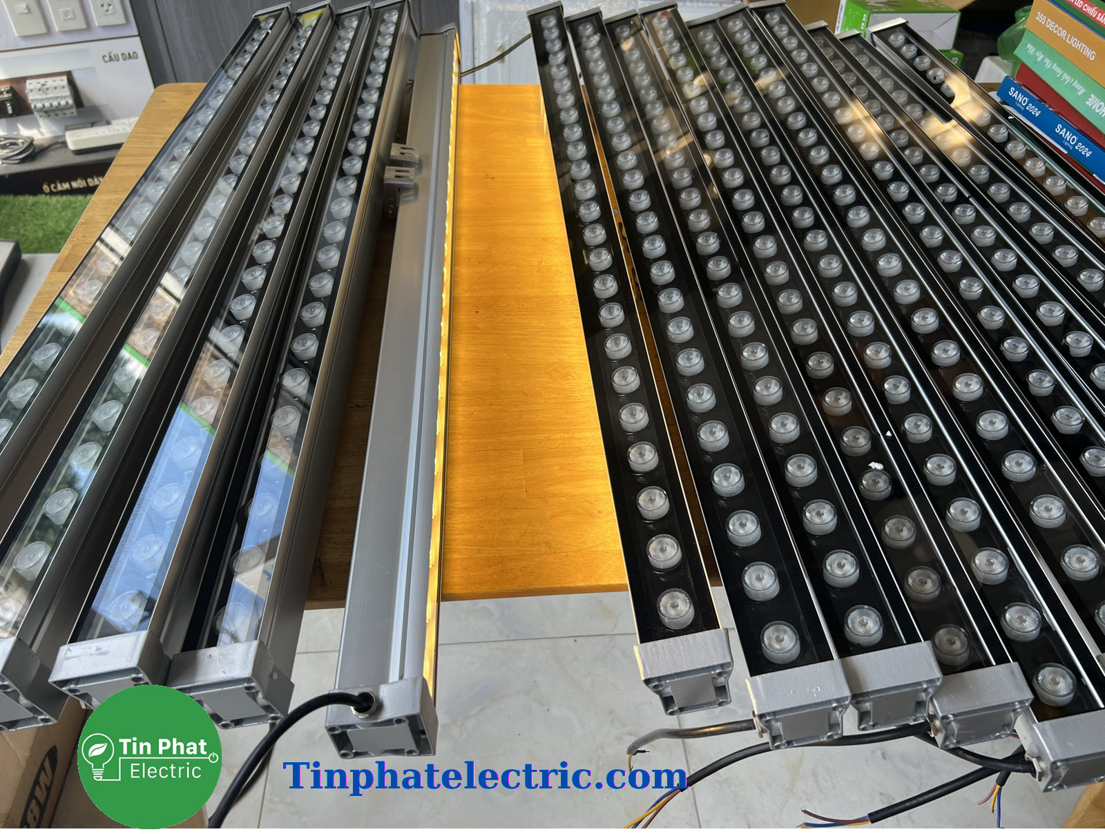 TP-12966 - Đèn led thanh chiếu hắt ngoài trời - Siêu sáng, siêu bền bỉ