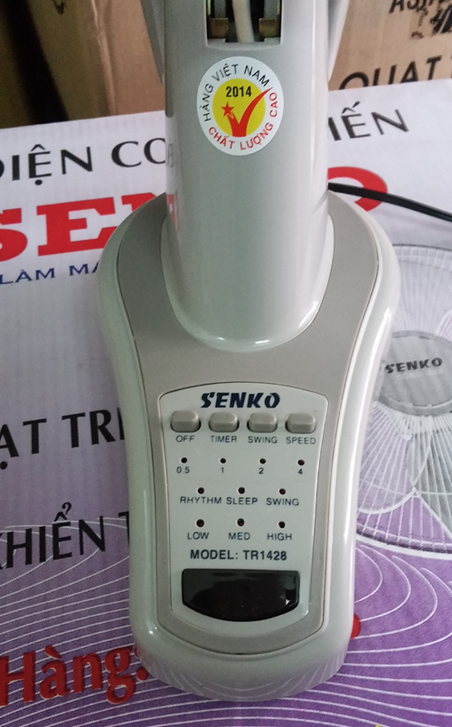 Quạt treo có remote Senko TR1428