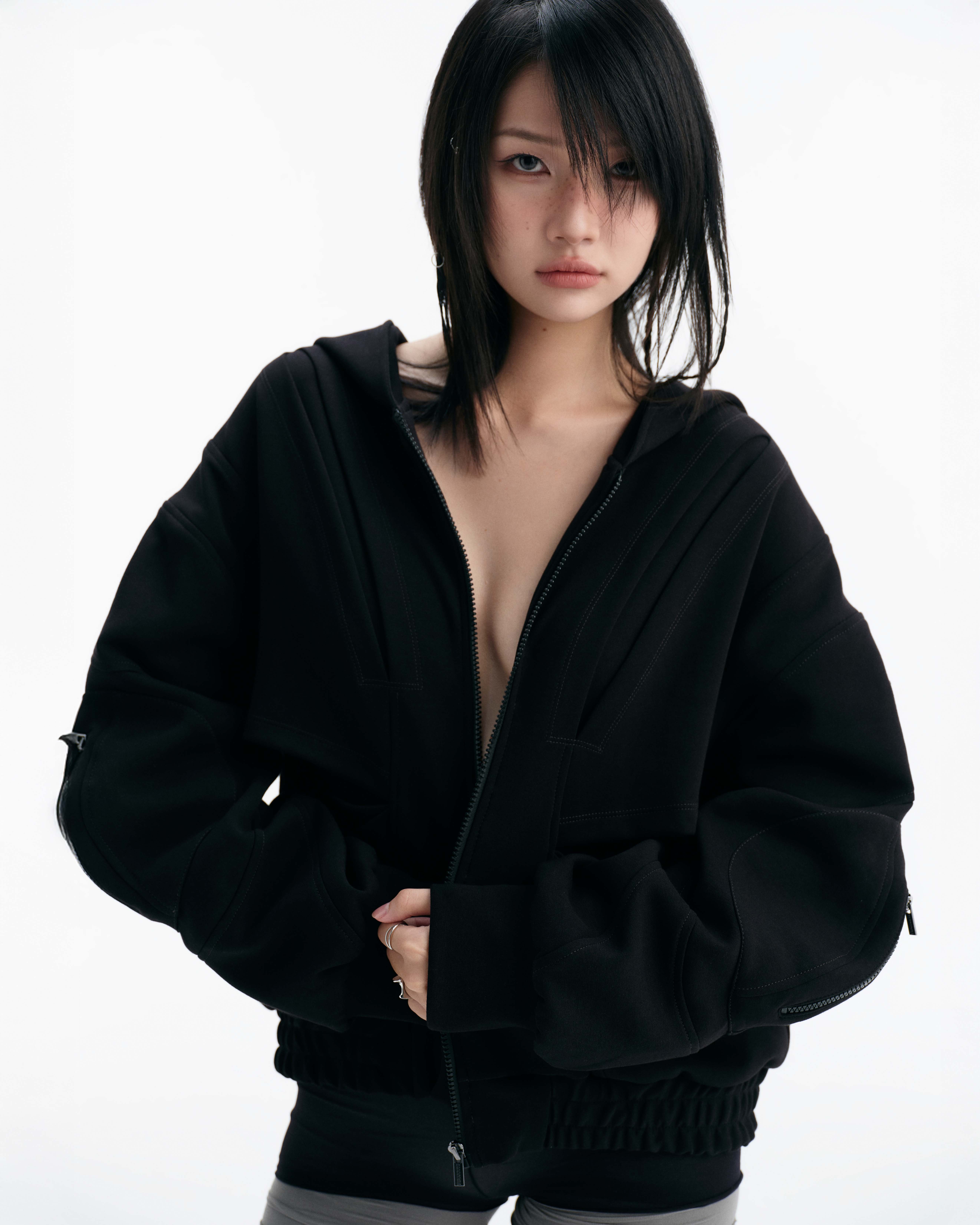 MAPLE JACKET (BLACK)