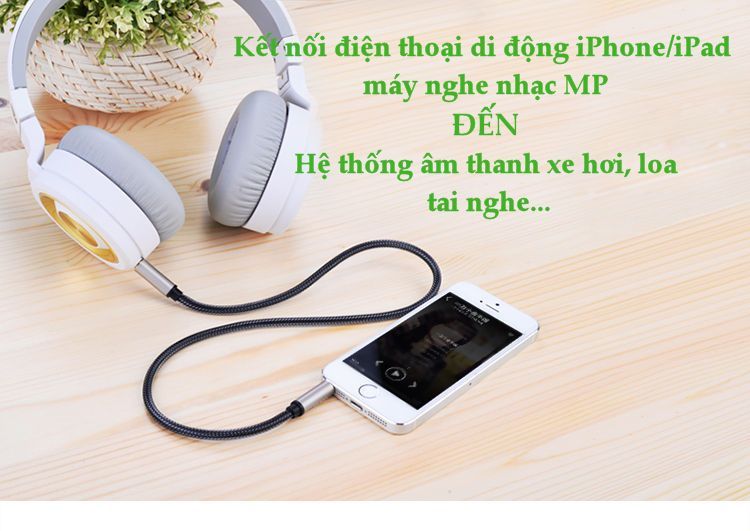 Ugreen 10602 1M màu xám đen cáp 3.5mm Pro audio đầu kim loại dây dù bọc chống nhiễu AV125