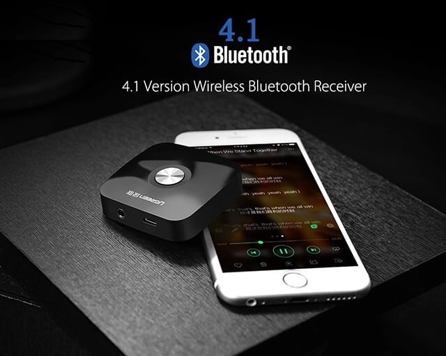 Ugreen 40758 BT 4.2 màu Đen Bộ nhận âm thanh Bluetooth chuẩn 3.5mm hỗ trợ APTX CM105