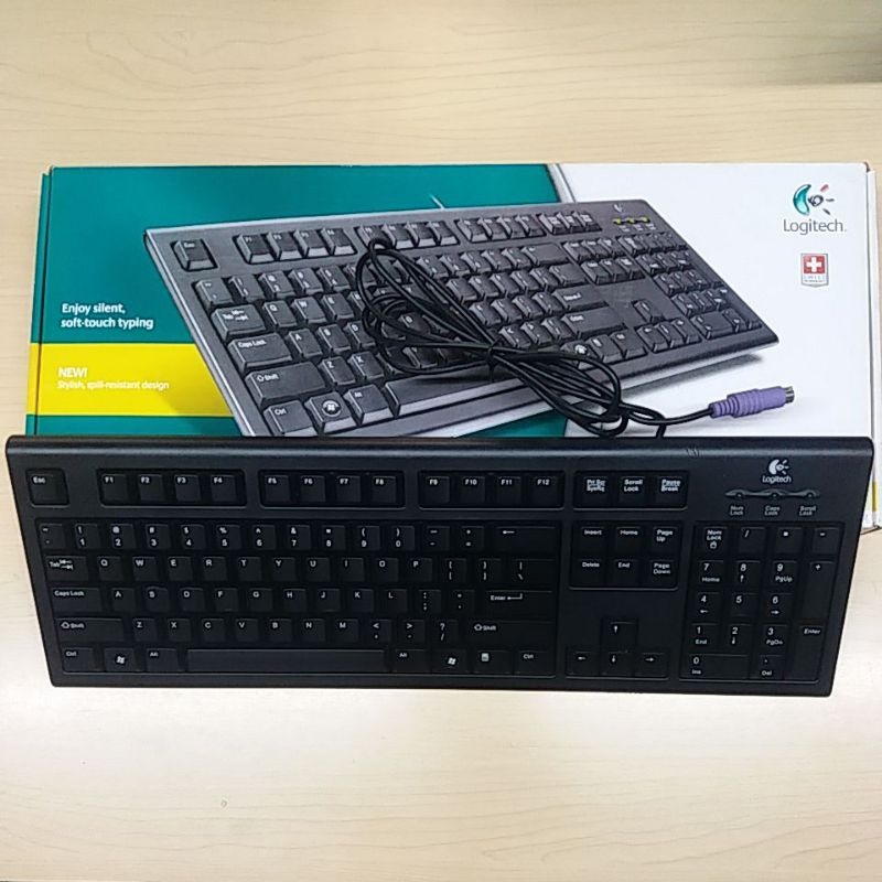 Logitech 97814 classic plus bàn phim ps2