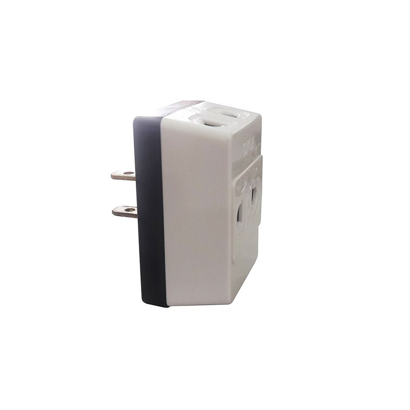 LIOA 15961 ON3NCD Ổ cắm nối chia 3 ngả, chân dẹt