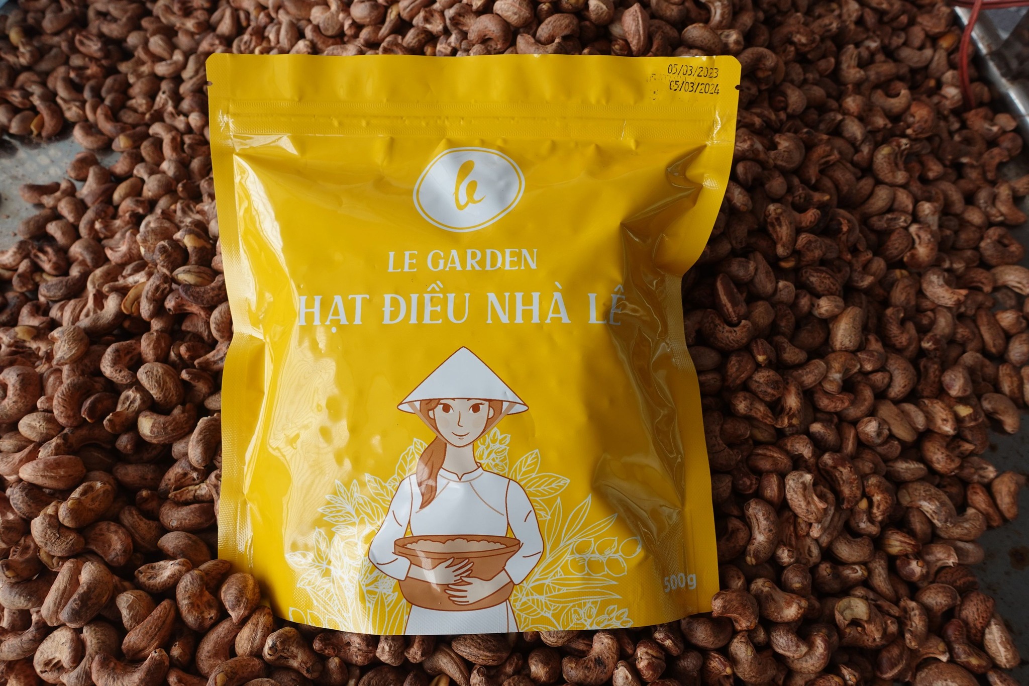 Hat-Dieu-Hoa-Nang-Cua-Hang-Hat-Dieu-Nha-Le-Vigonuts-Tai-Cau-Giay-2.jpg