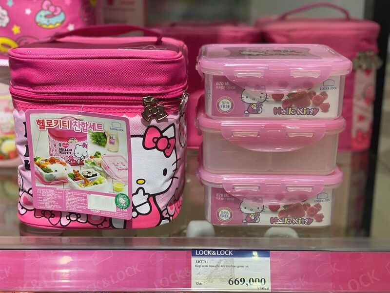 Bộ hộp cơm chia ngăn Hello Kitty LocknLock (mã 2106)