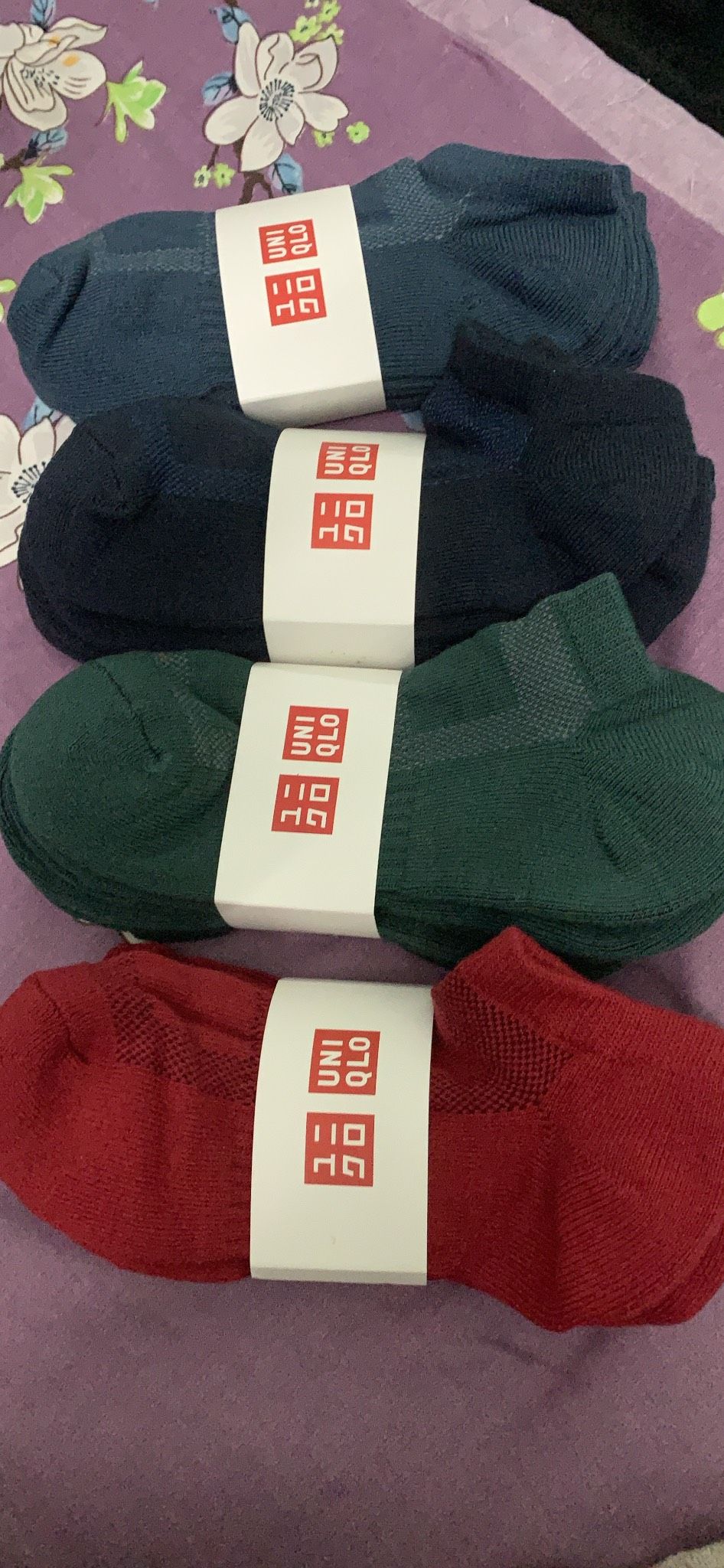 Set 3 đôi tất nam Uniqlo cùng màu