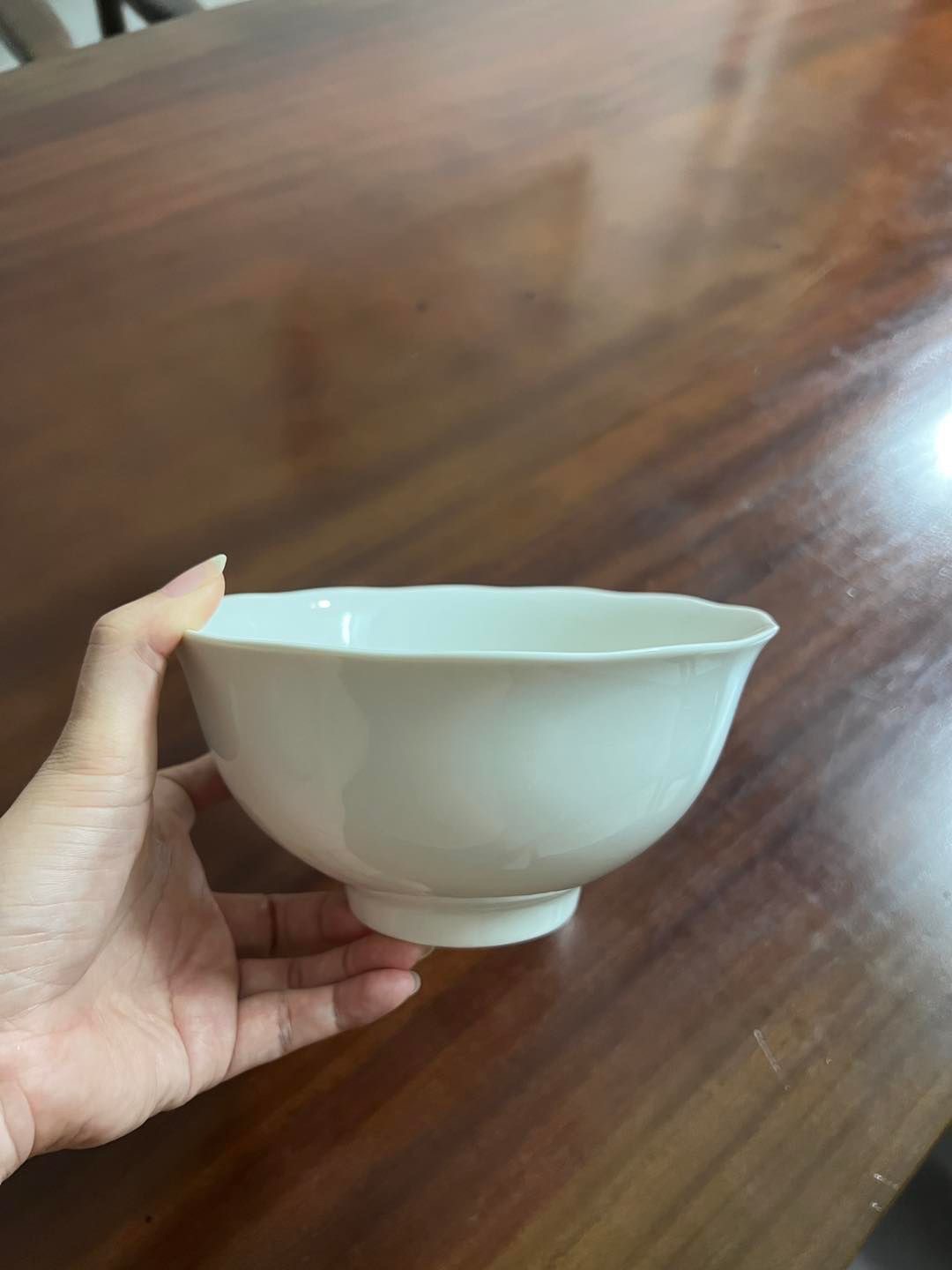 Bát tô sâu lòng Minh Long thành cao hoa mẫu đơn 18cm