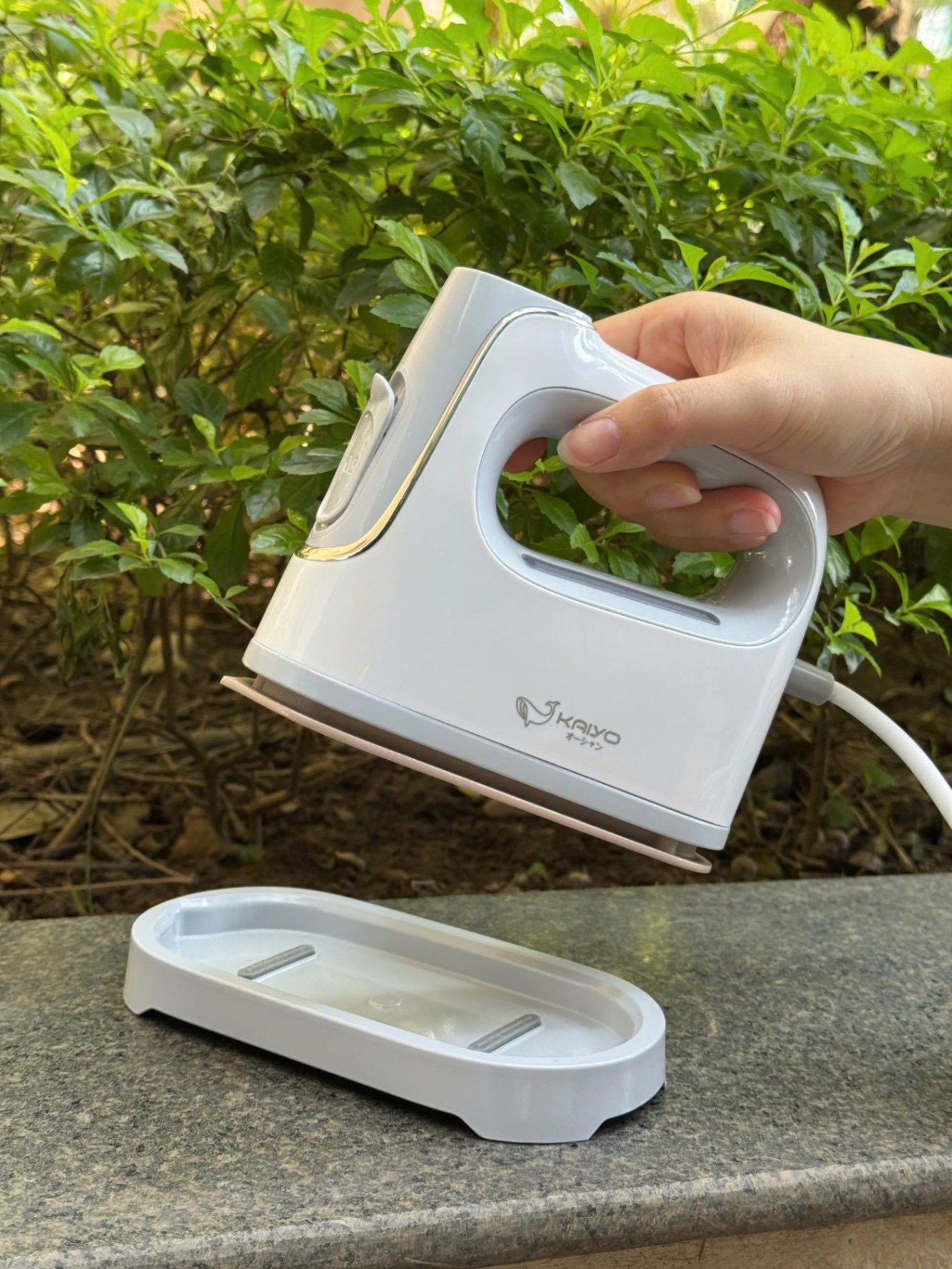 Bàn là hơi nước mini Kaiyo (KSI-414)