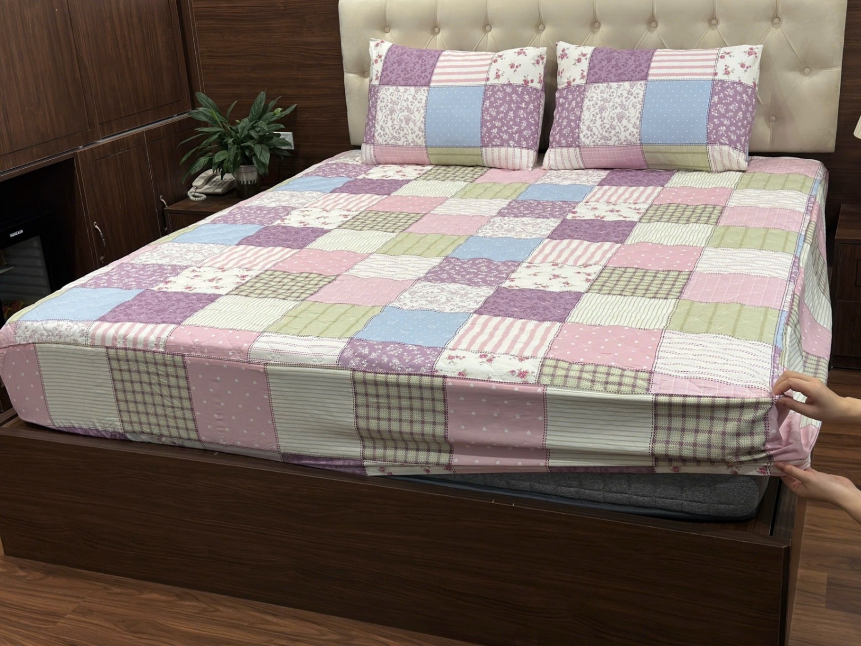 Ga chần bông Kawa mẫu ô vuông hồng - size 2.2 x 2m (mất vỏ gối)