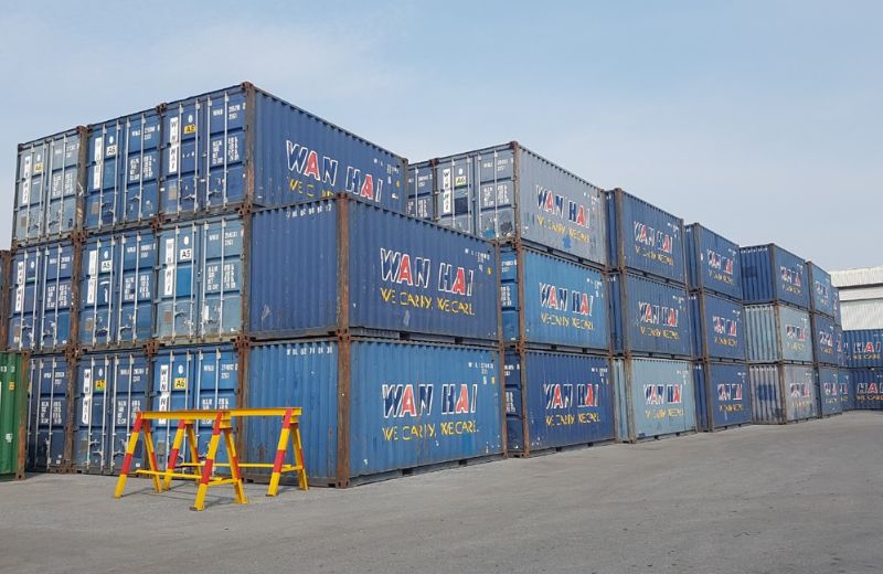 Mua container cũ làm kho tiết kiệm được rất nhiều chi phí xây nhà kho và vận chuyển.