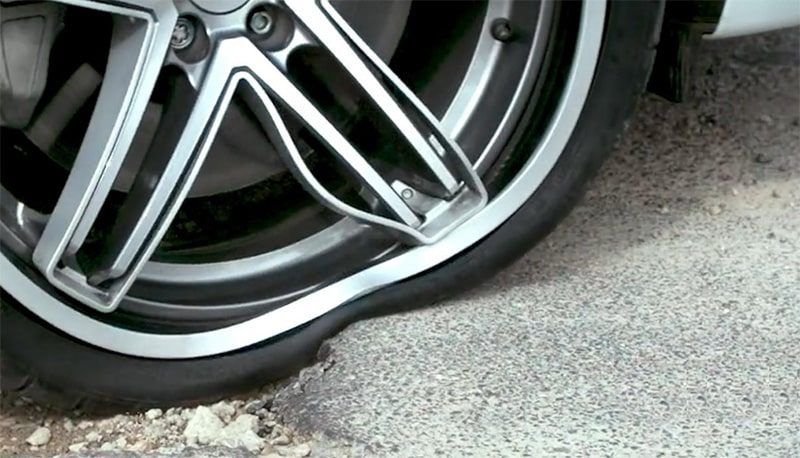 Kiểm tra lốp ô tô mùa hè – Dịch vụ bảo dưỡng chuyên nghiệp cho bạn
