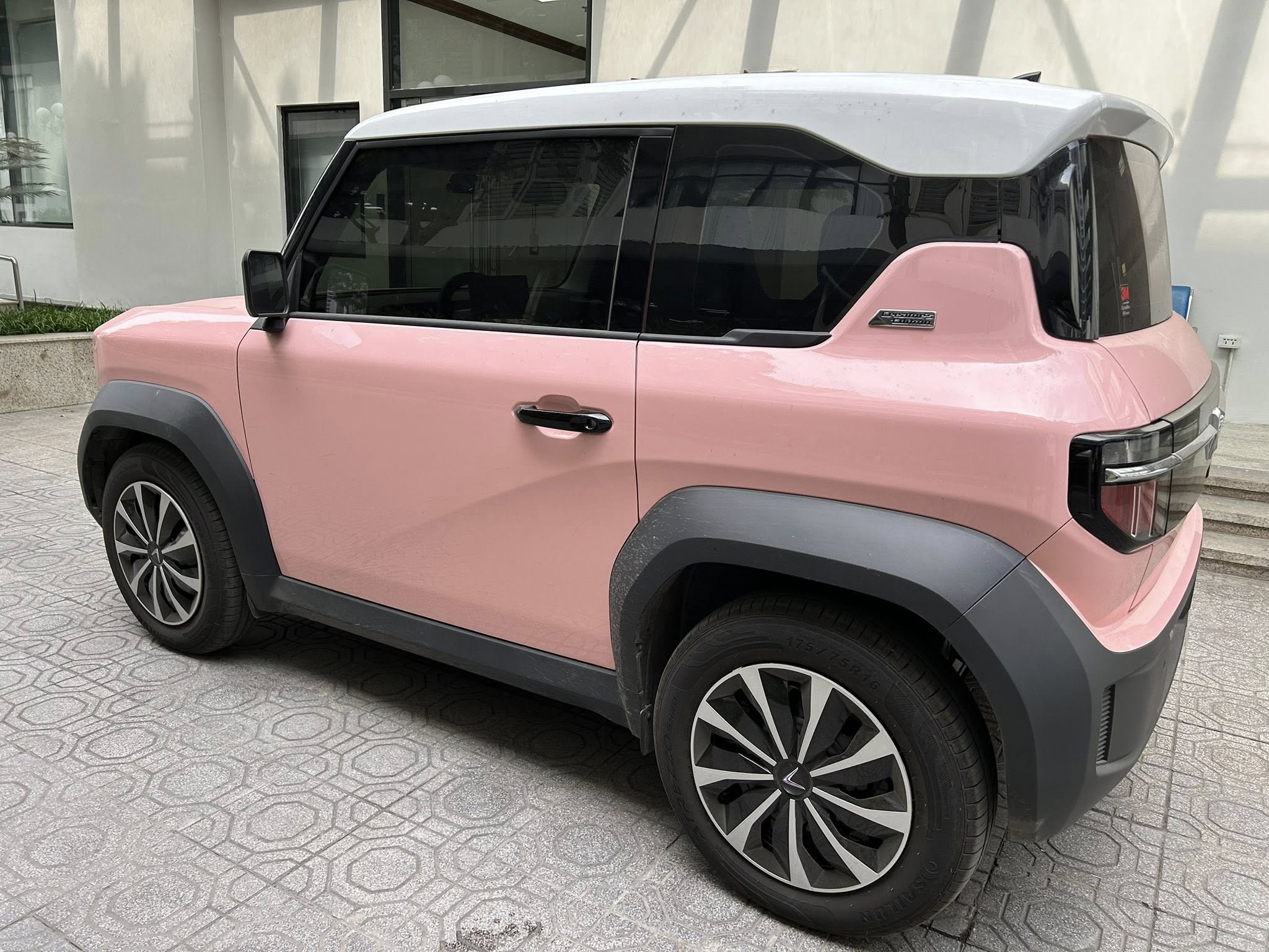 Dán phim cách nhiệt 3M cho xe VF3