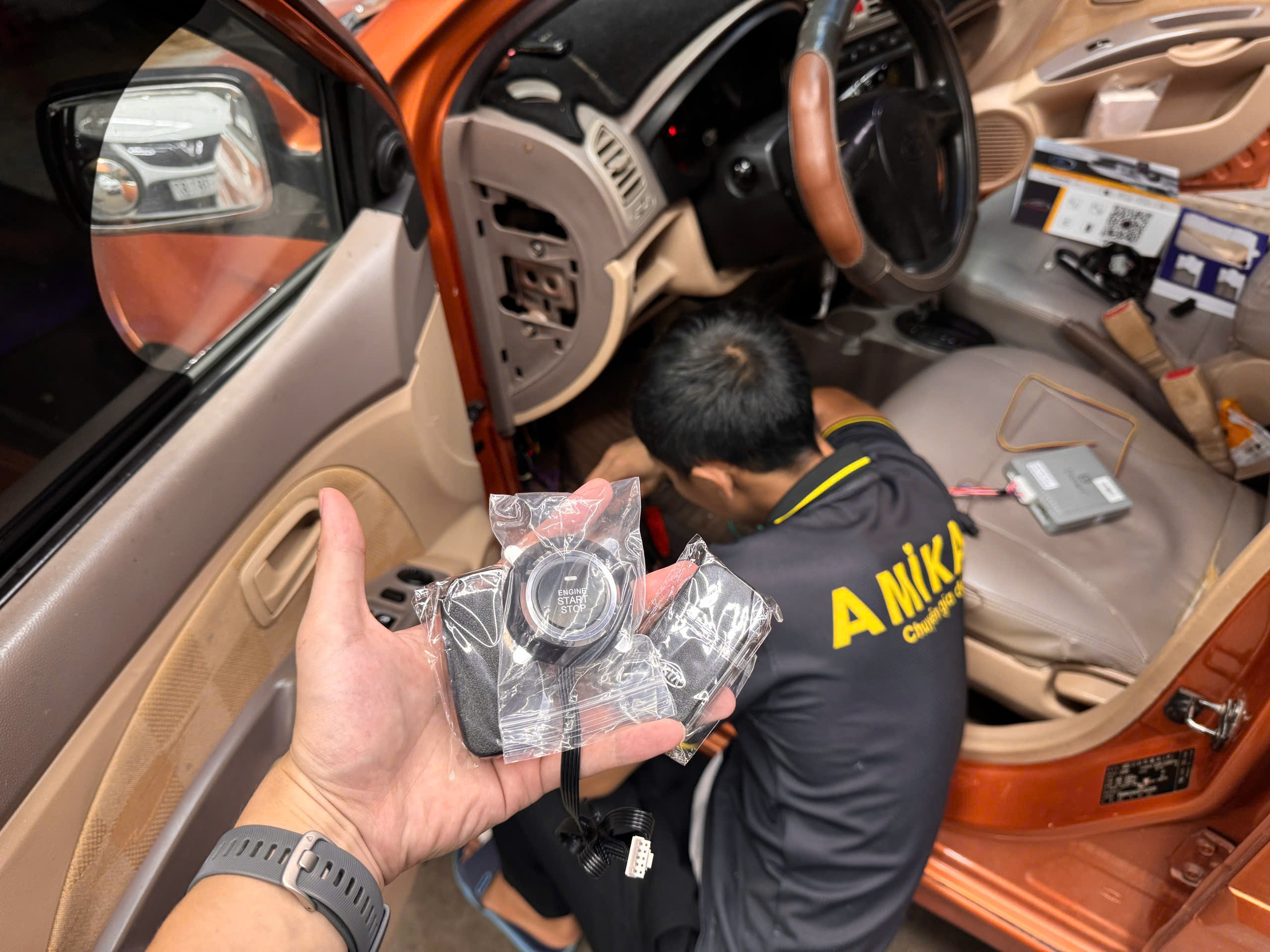 Thi công lắp đề nổ xe ô tô