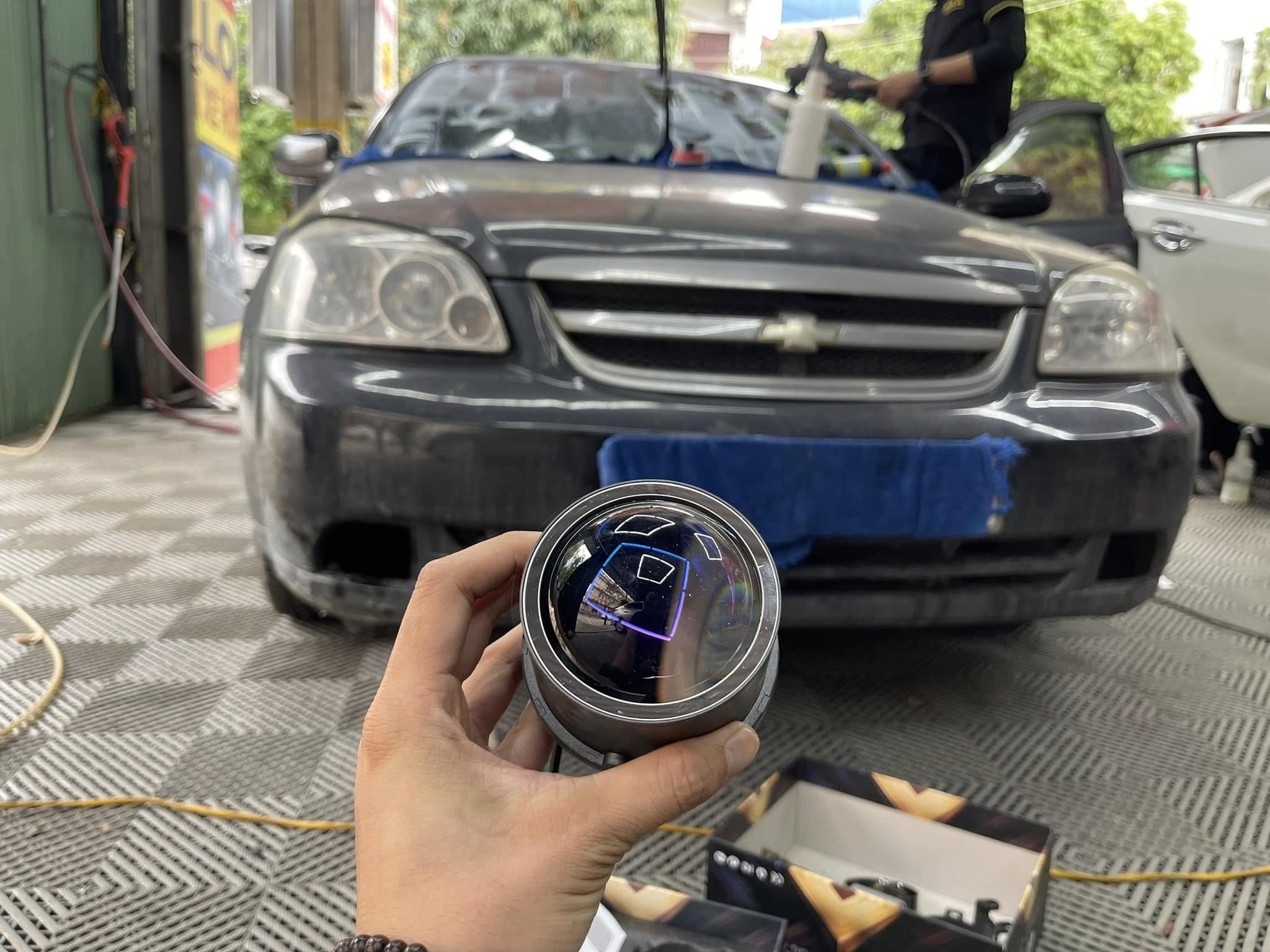 Độ đèn led ô tô