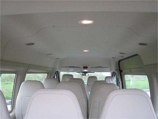 Lịch Chăm Sóc Nội Thất Xe Theo Mùa: Khi Nào Nên Detailing Để Xe Luôn Như Mới?